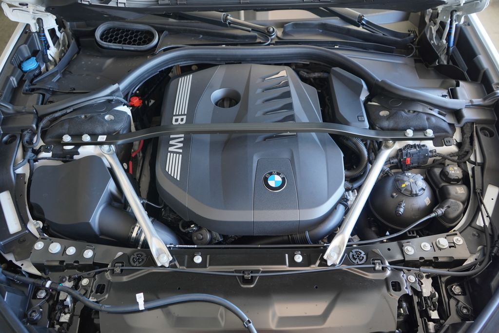 Thumbnail: 2026 BMW 7 Series - 22