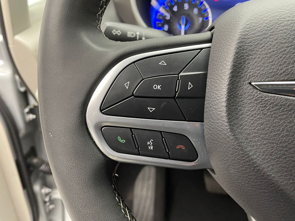 Thumbnail: 2024 Chrysler Pacifica - 22