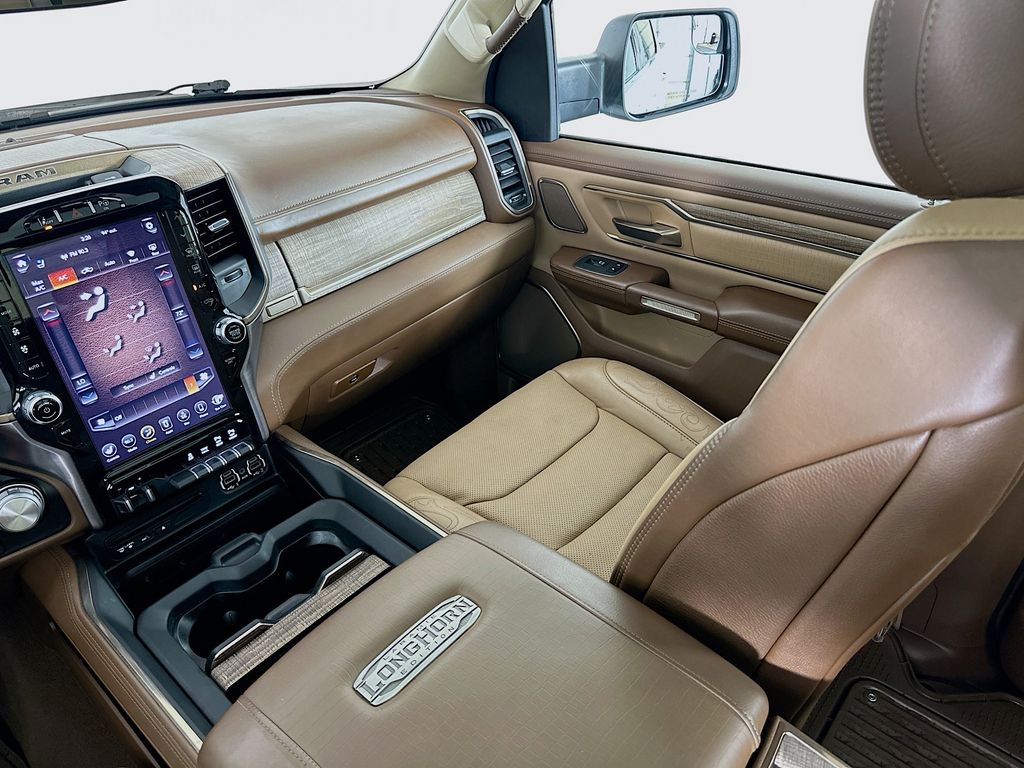 2019 RAM 1500 laramie Longhorn 23