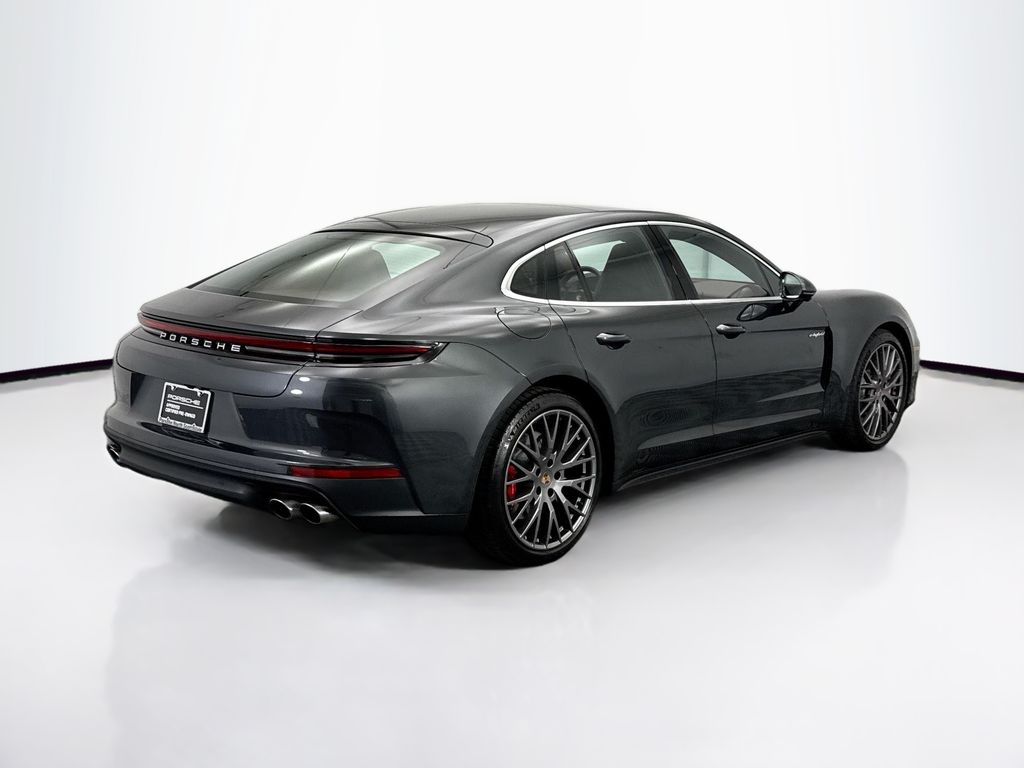 Thumbnail: 2026 Porsche Panamera - 7