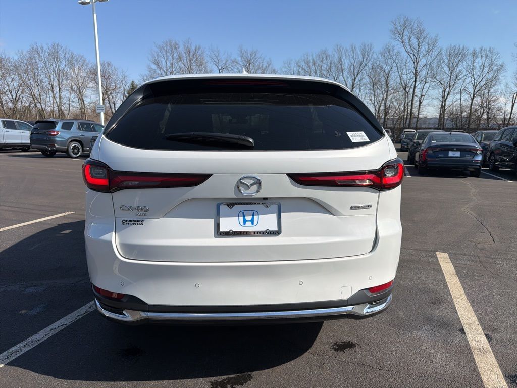 Thumbnail: 2025 Mazda CX-90 - 4