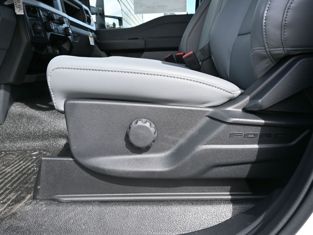 2024 Ford F-450 Super Duty 