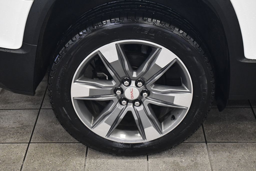 Thumbnail: 2018 GMC Acadia - 13