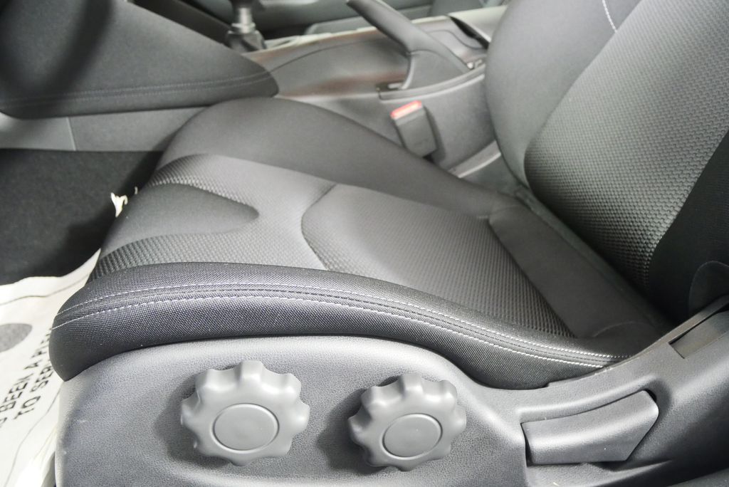 Thumbnail: 2025 Nissan Z - 11