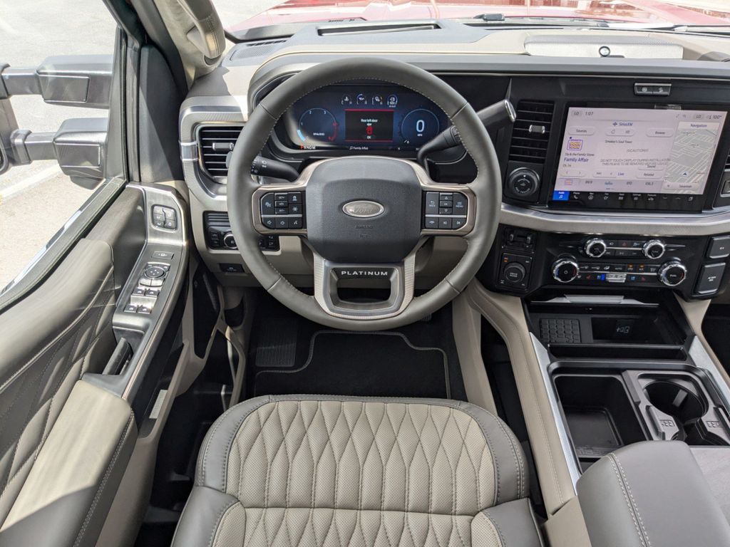 2025 Ford F-250 Super Duty Platinum
