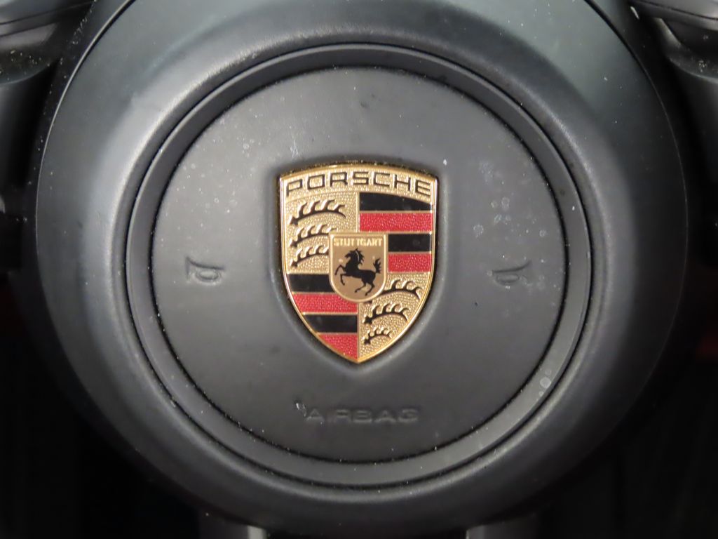 Thumbnail: 2022 Porsche Taycan - 20