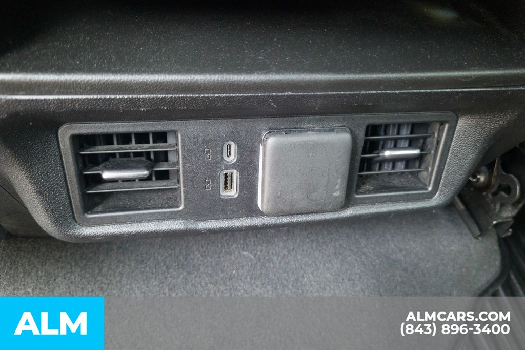 Used 2025 Summit White Chevrolet LT image 24