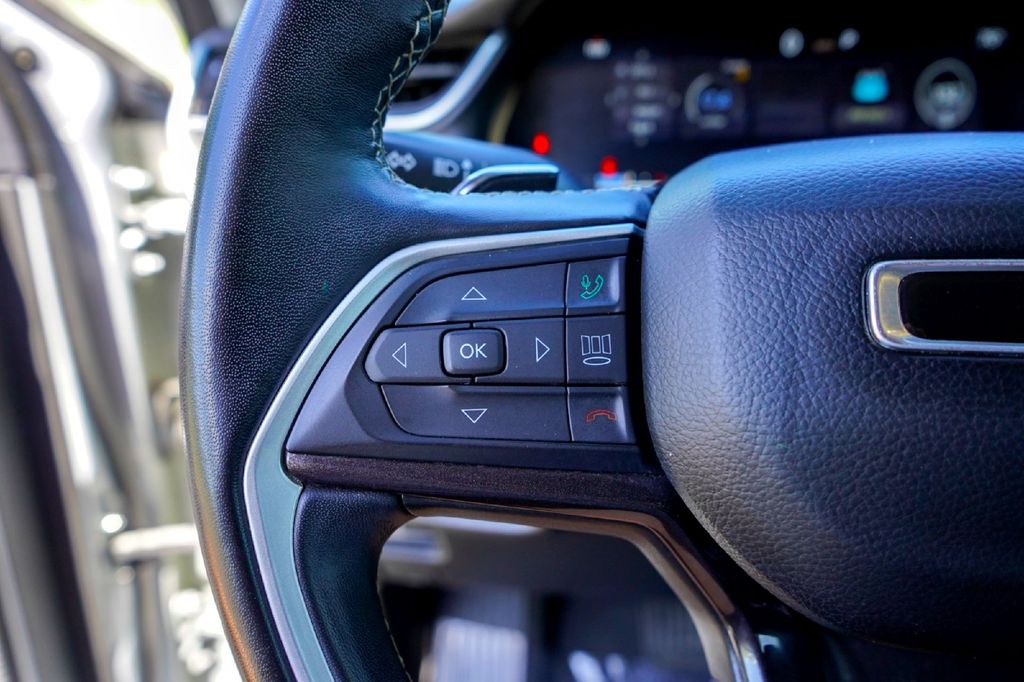 Used Car 2022 Jeep Grand Cherokee L  Laredo For Sale Under $25,000 In Taylor, Texas