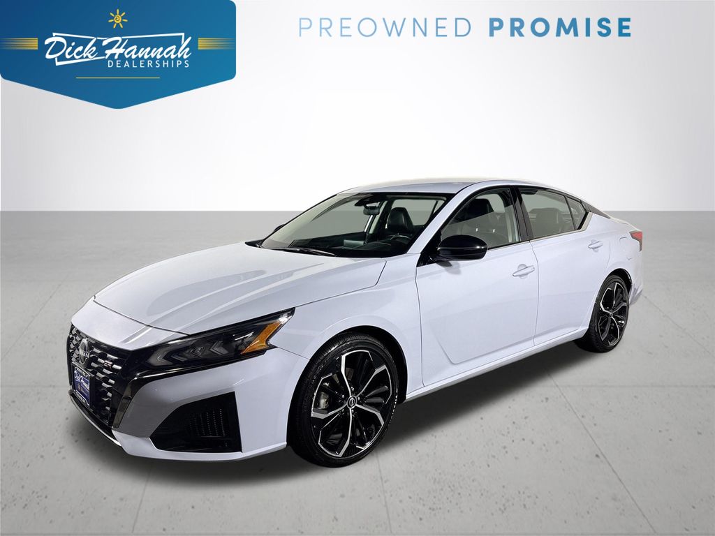 2023 Nissan Altima 2.5 SR