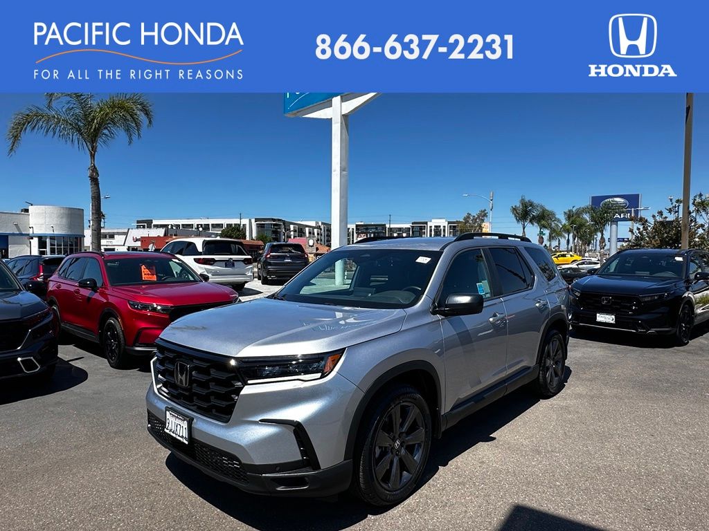 Silver 2024 Honda Pilot SUV / Crossover Front-Wheel Drive Automatic