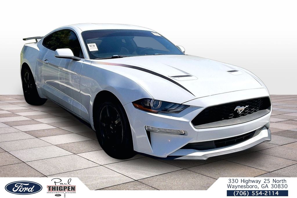 2018 Ford Mustang EcoBoost Coupe RWD