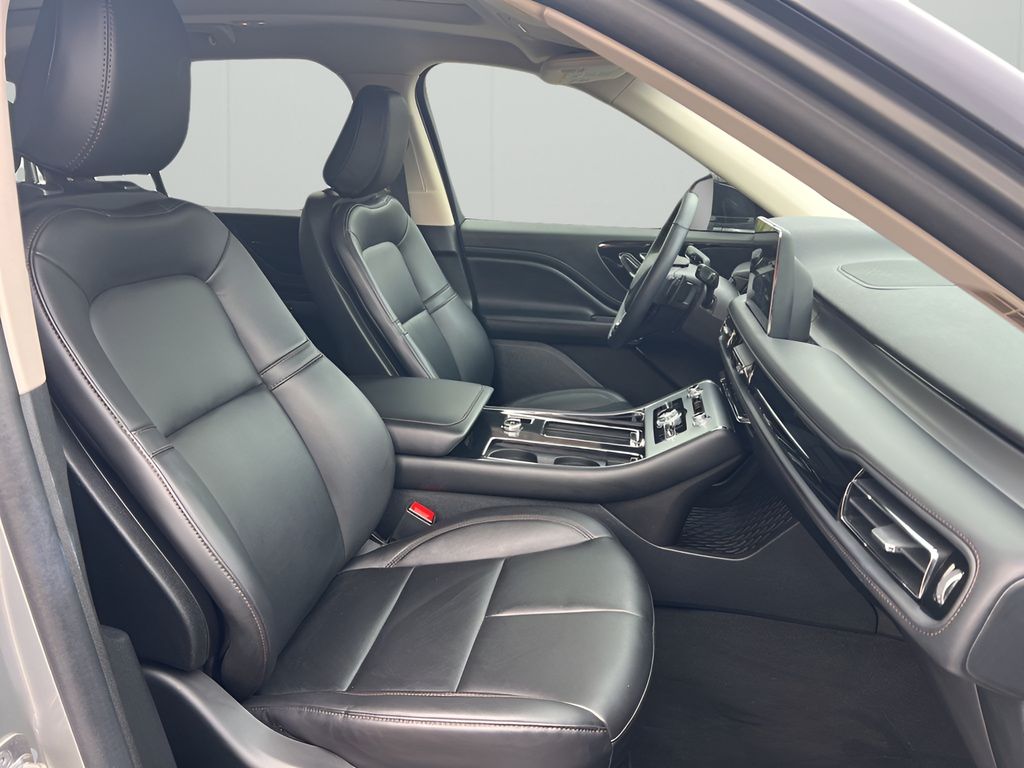 Used Car 2023 Lincoln Aviator  Standard For Sale Under $50,000 In Austin, Texas