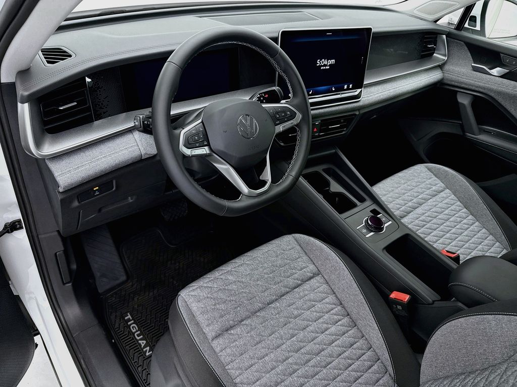 Thumbnail: 2026 Volkswagen Tiguan - 9
