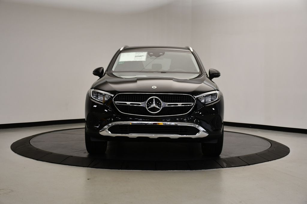 2025 Mercedes-Benz GLC 350 8