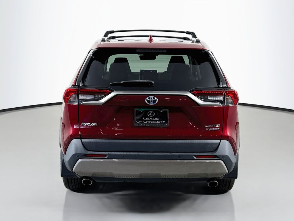 Thumbnail: 2022 Toyota RAV4 - 6