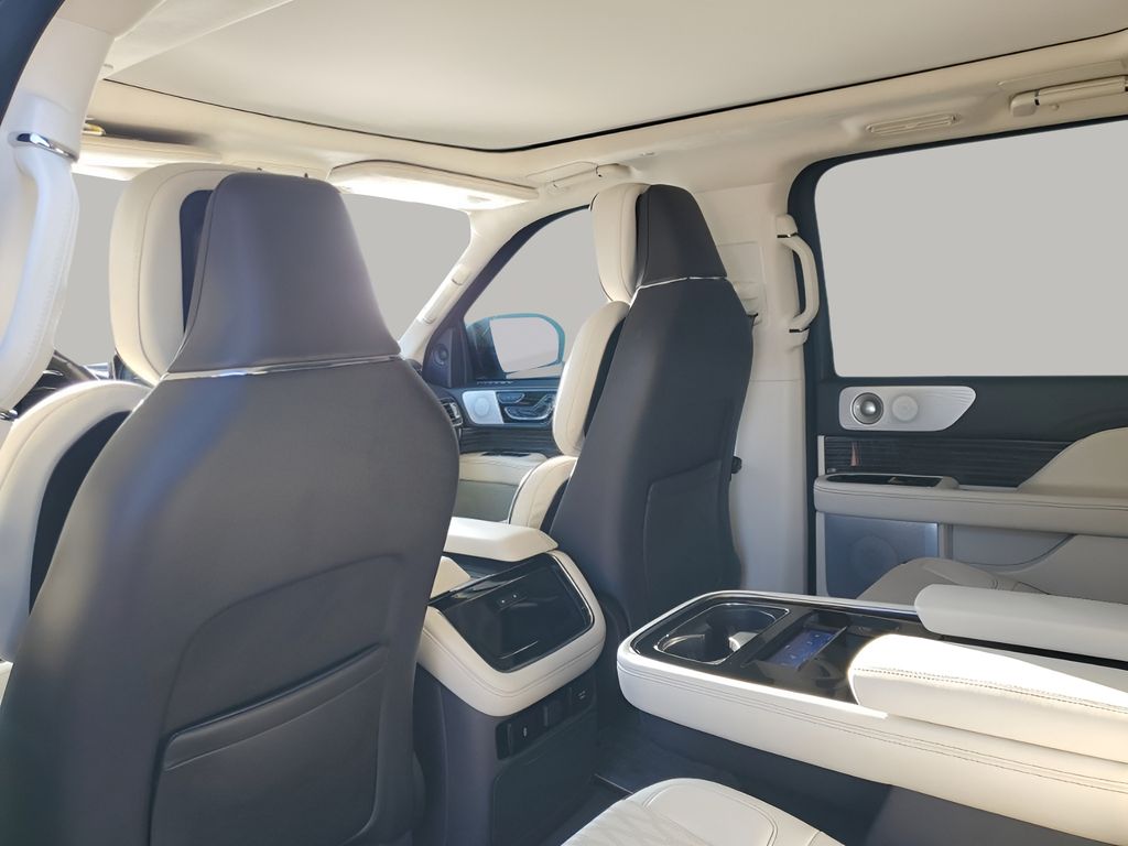 Used Car 2023 Lincoln Navigator L  Black Label For Sale Under $80,000 In Austin, Texas