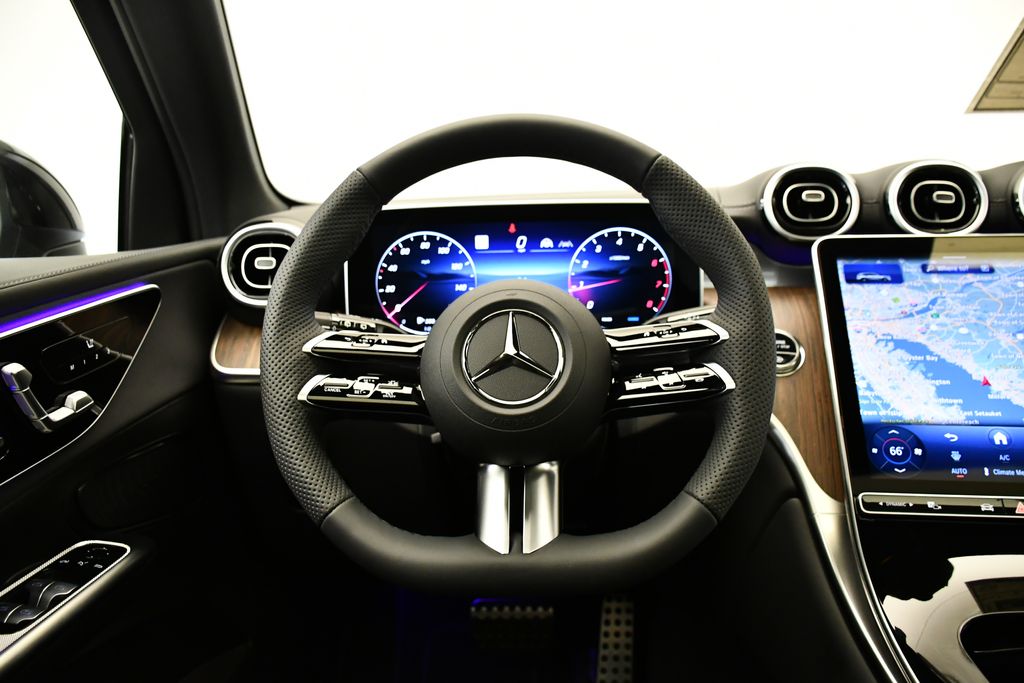 Thumbnail: 2026 Mercedes-Benz GLC - 22