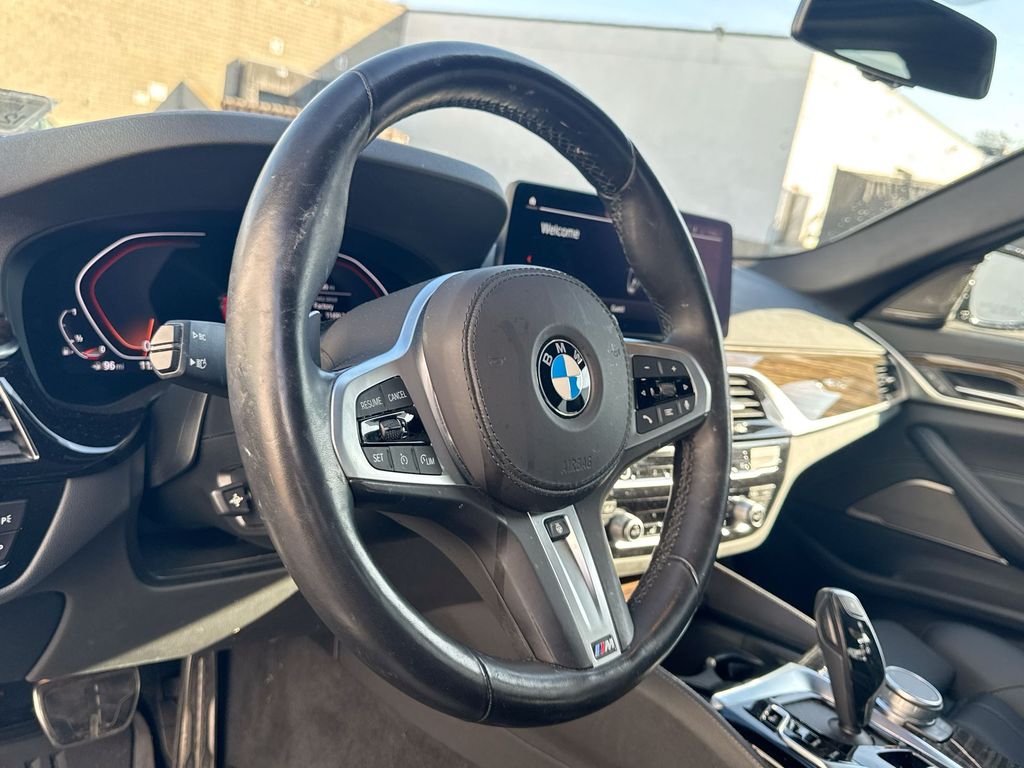 2022 BMW 5 Series 530i xDrive 4