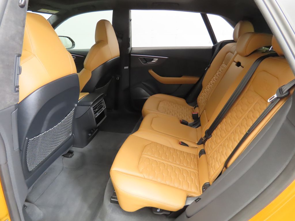 2022 Audi RS Q8 4.0T 22