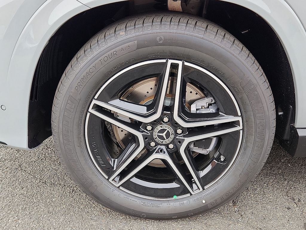 Thumbnail: 2026 Mercedes-Benz GLE - 5