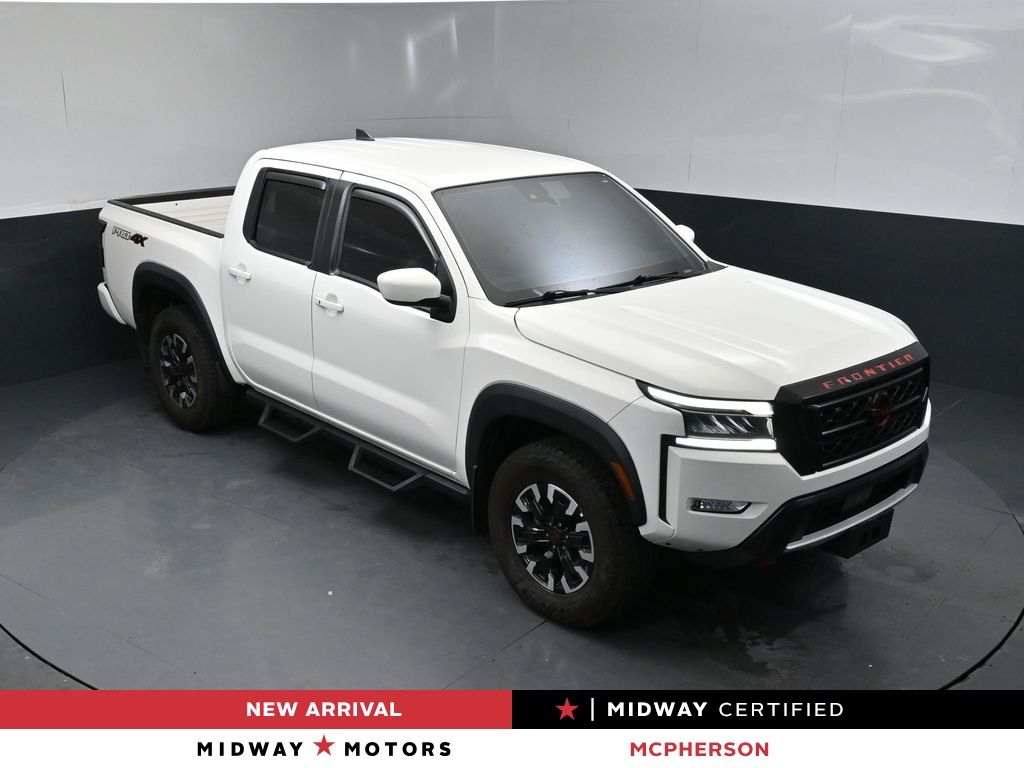 2024 Nissan Frontier PRO-4X Crew Cab 4WD