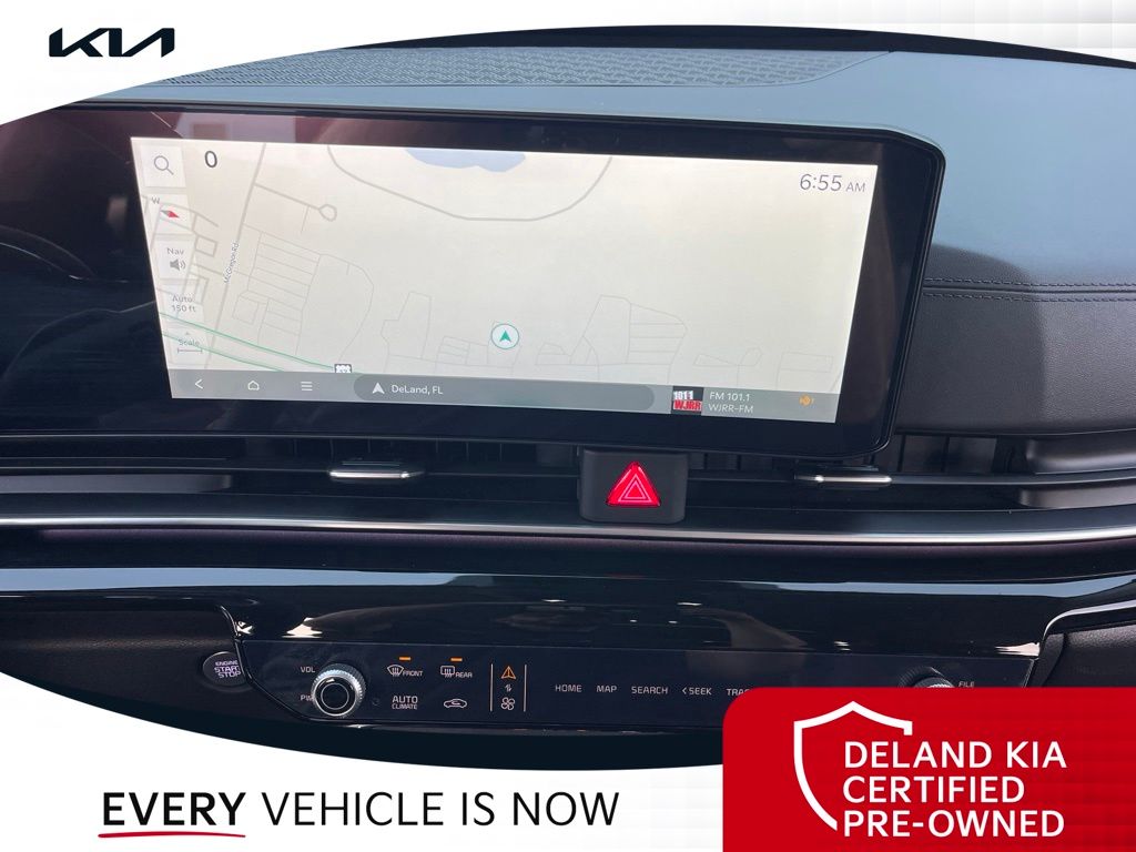 Used 2026 Kia Carnival Van
