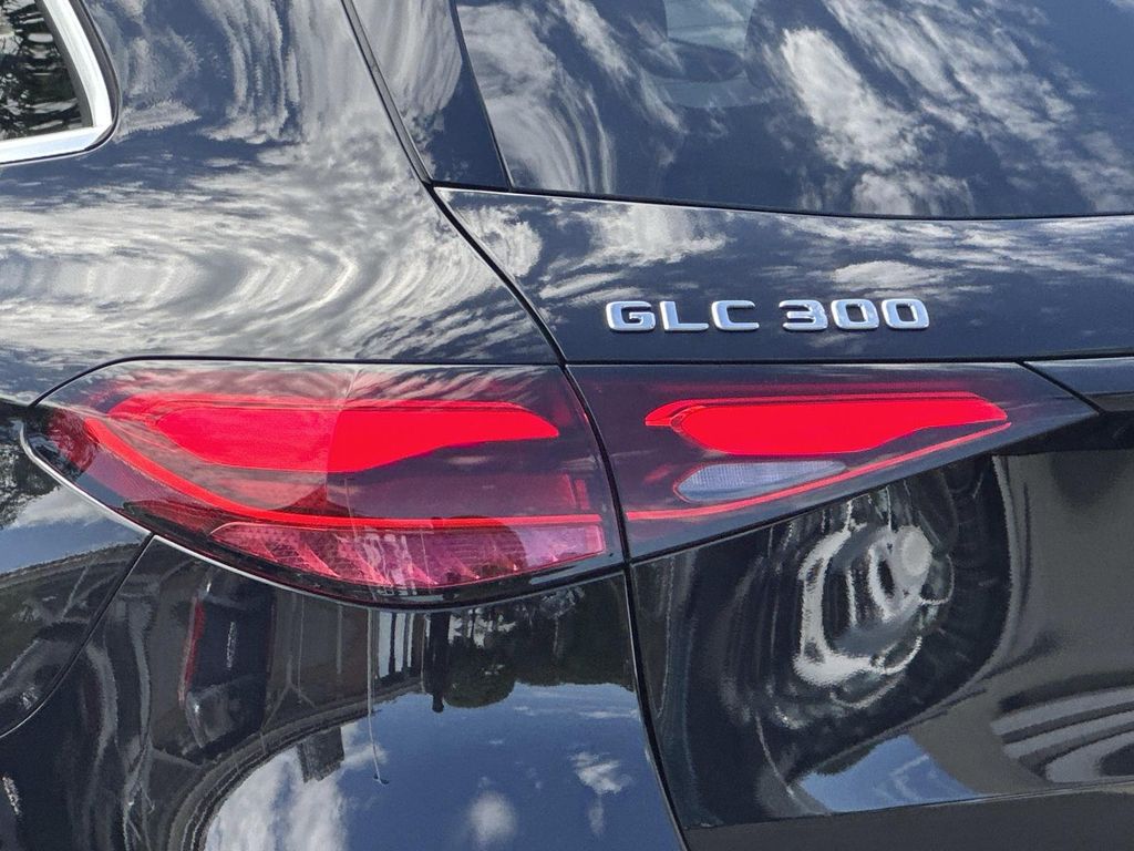 Thumbnail: 2026 Mercedes-Benz GLC - 16