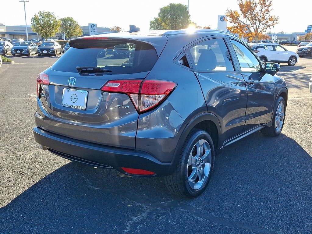 Thumbnail: 2017 Honda HR-V - 6