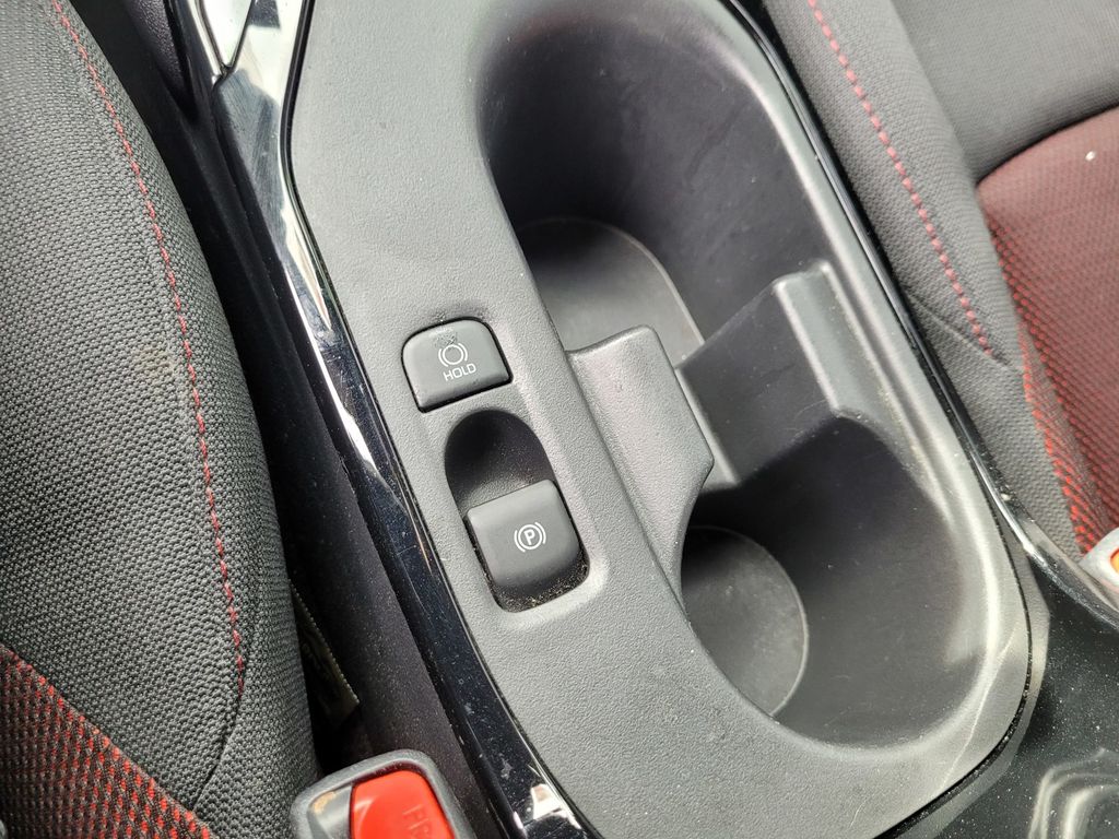 Used 2024  Toyota SE image 22