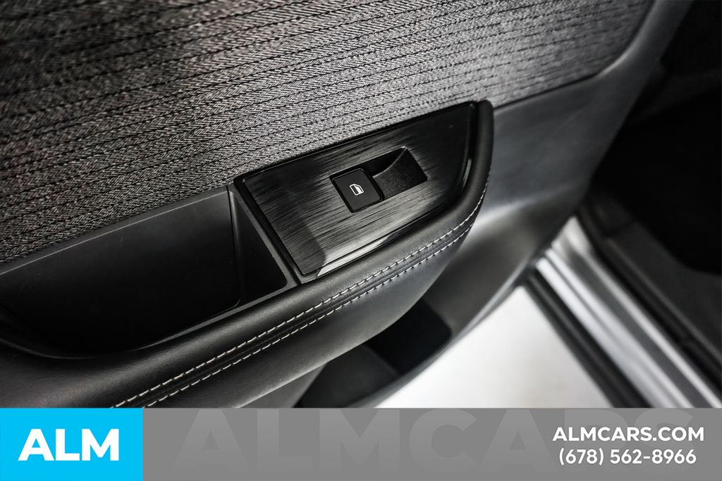 Used 2022 Gray Nissan SV image 50