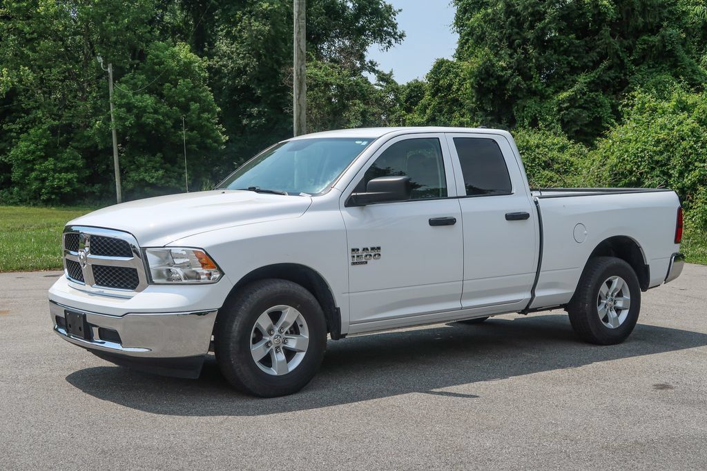 2024 Ram 1500 Classic SLT Quad Cab 4x2 6'4" Box