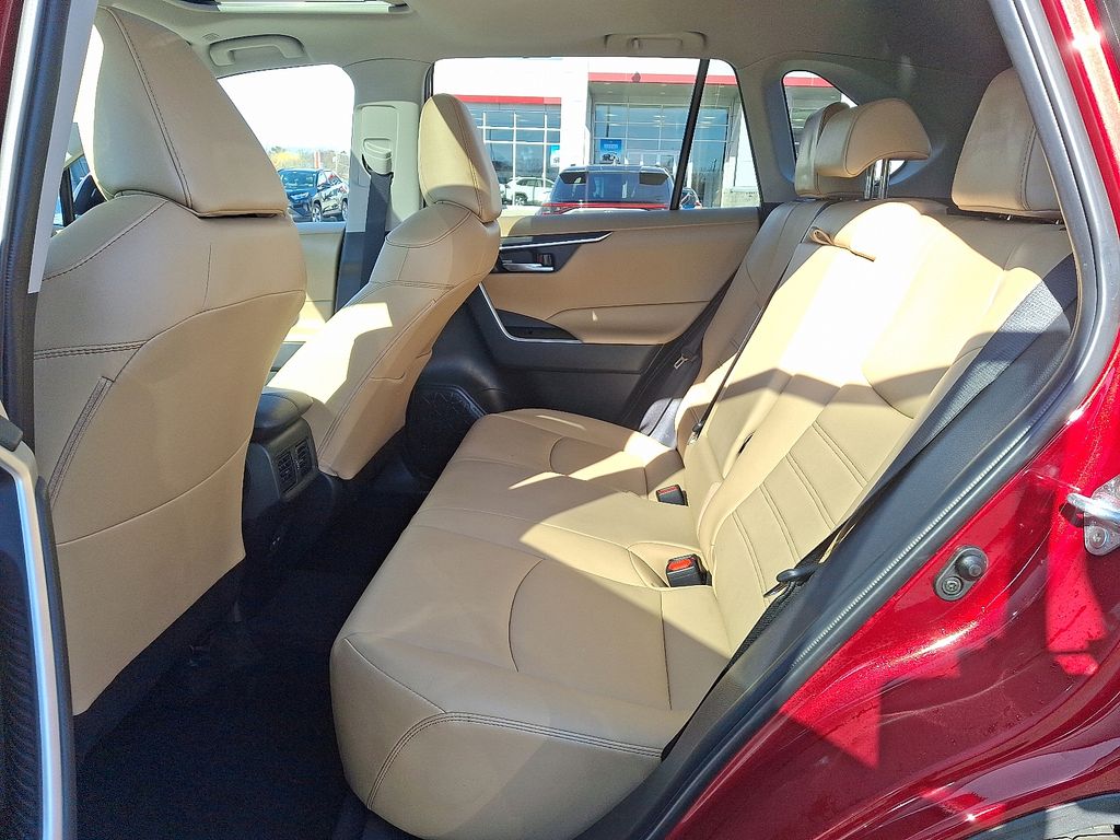 Thumbnail: 2023 Toyota RAV4 - 10