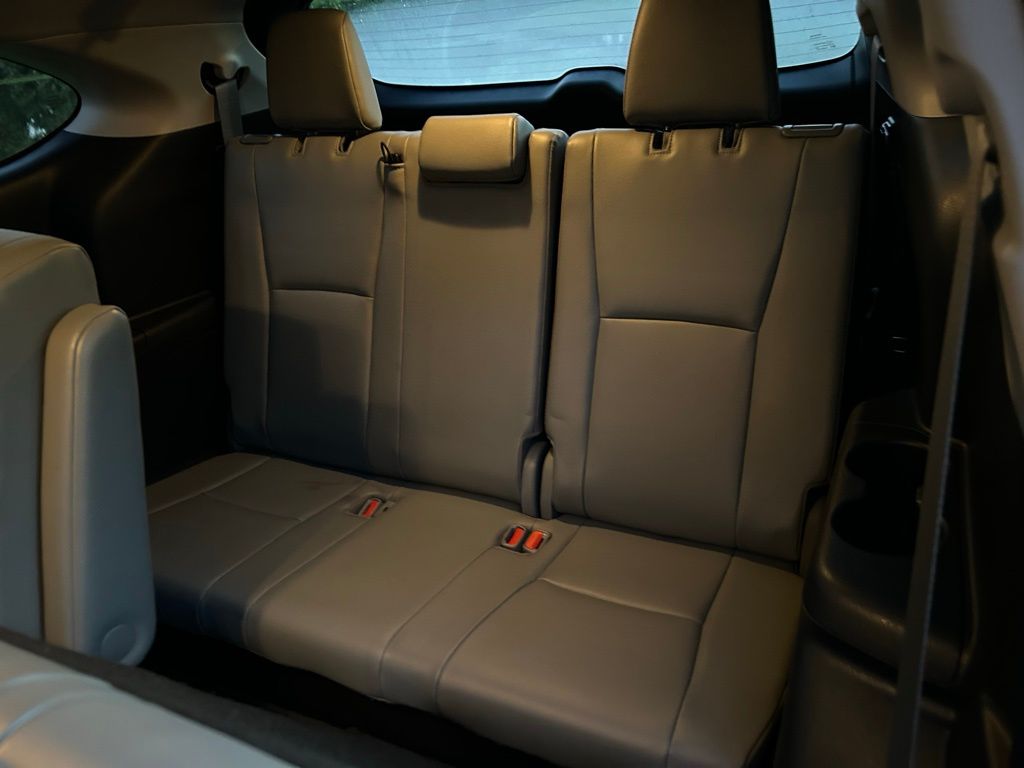 Thumbnail: 2022 Toyota Highlander - 13