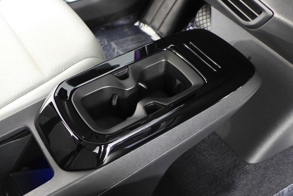 Thumbnail: 2021 Volkswagen ID.4 - 15