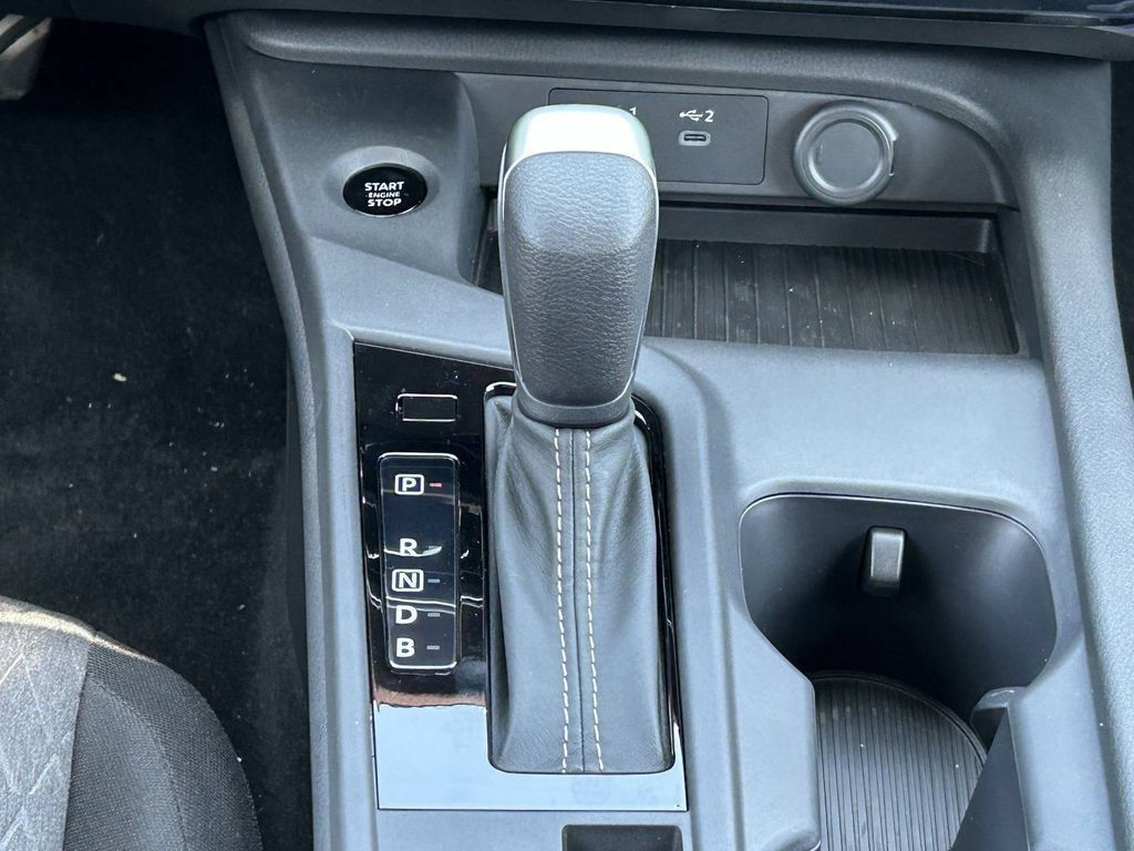 2026 Nissan Sentra SV - Photo 14