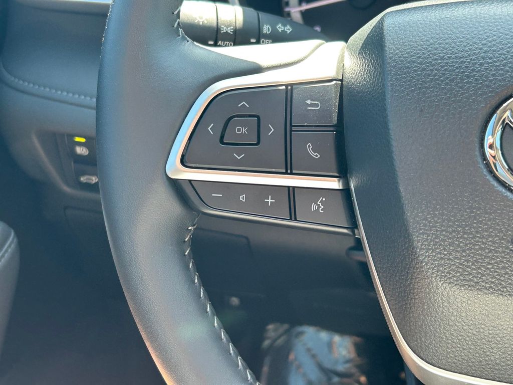 Used 2026 Toyota Highlander SUV