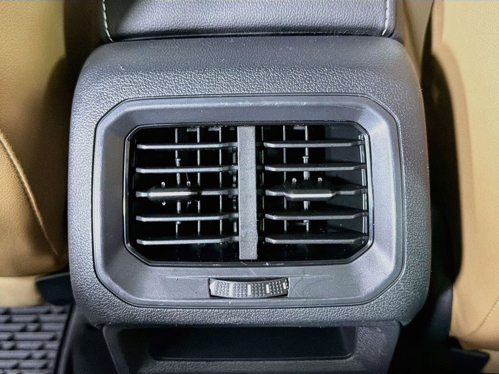 Used 2024 Volkswagen Tiguan SUV