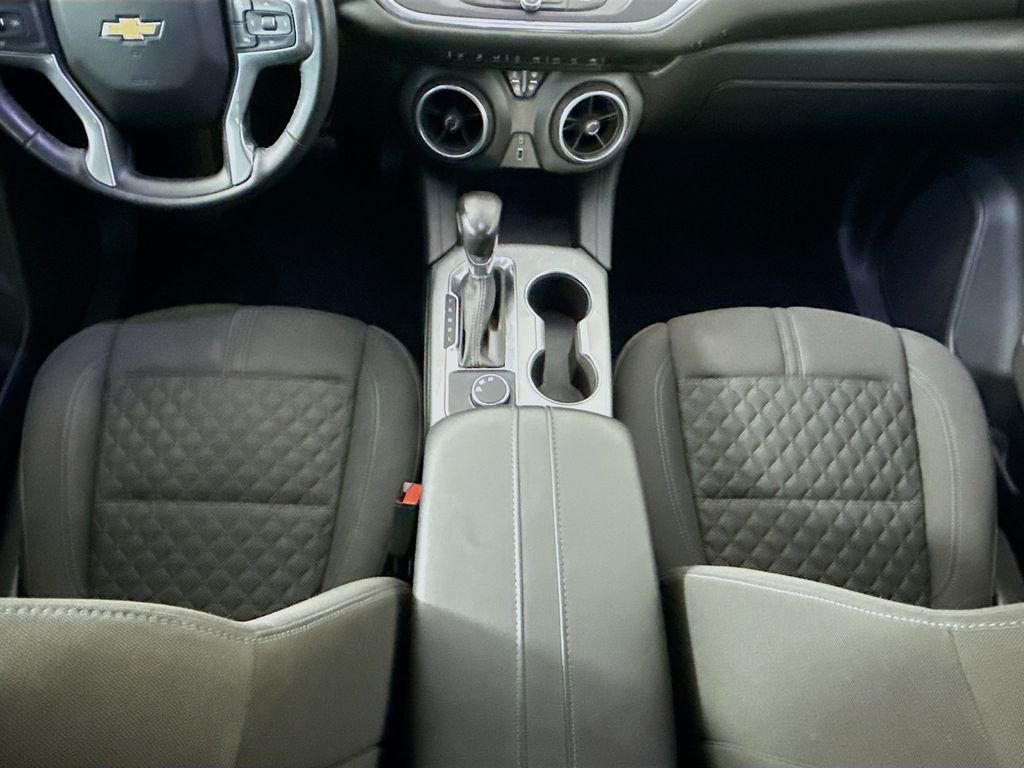 Thumbnail: 2019 Chevrolet Blazer - 16