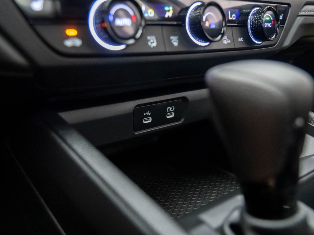 2025 Honda Accord SE photo