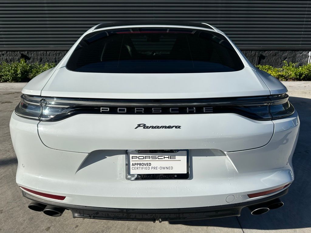 2022 Porsche Panamera Platinum 9