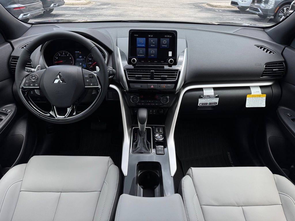 2025 Mitsubishi Eclipse Cross SEL photo 19