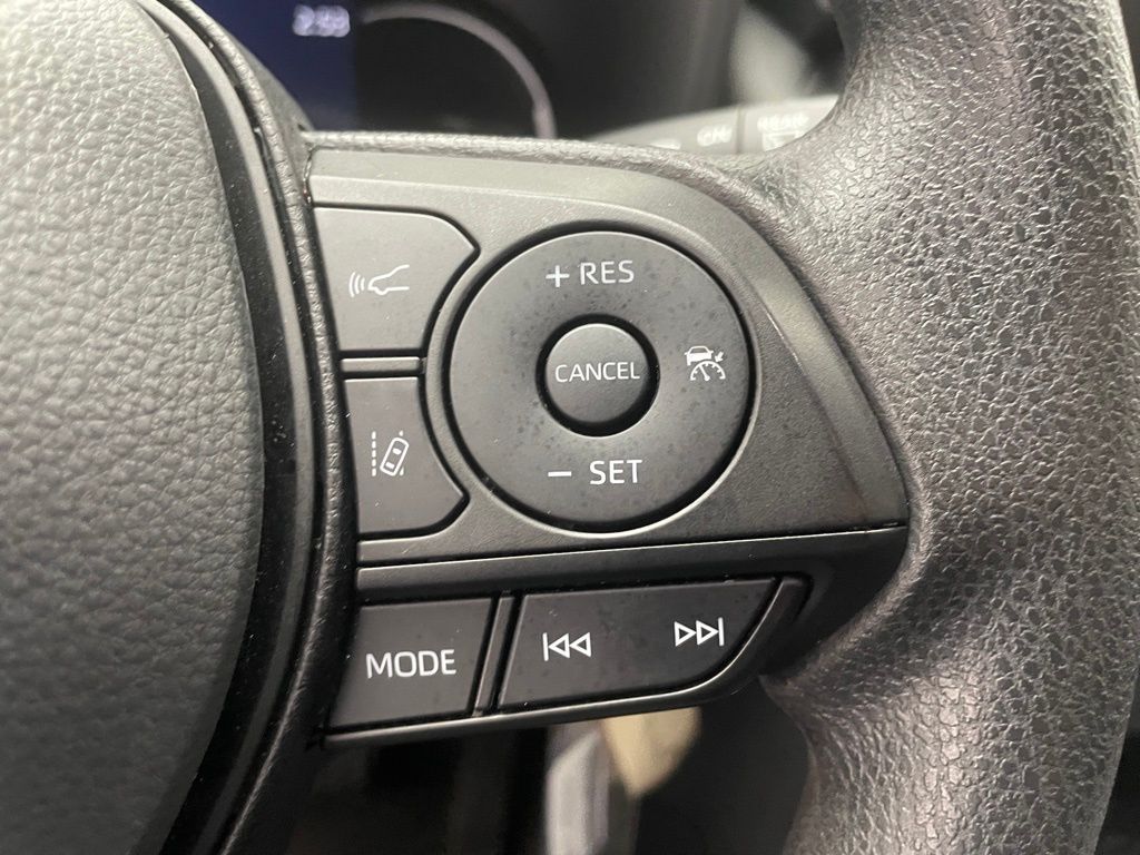 2024 Toyota RAV4 LE 22