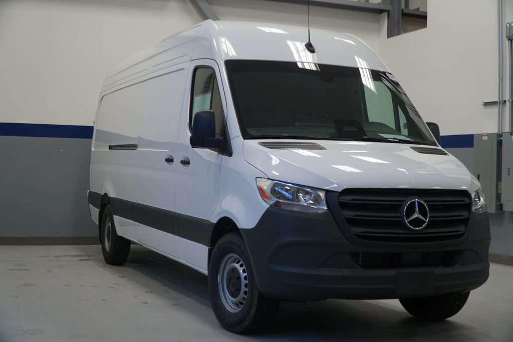  2025 Mercedes-Benz Sprinter Cargo Van Rear-Wheel Drive 9-Speed Automatic