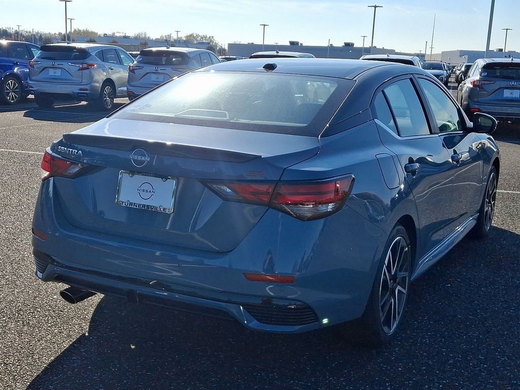 2025 Nissan Sentra SR 4