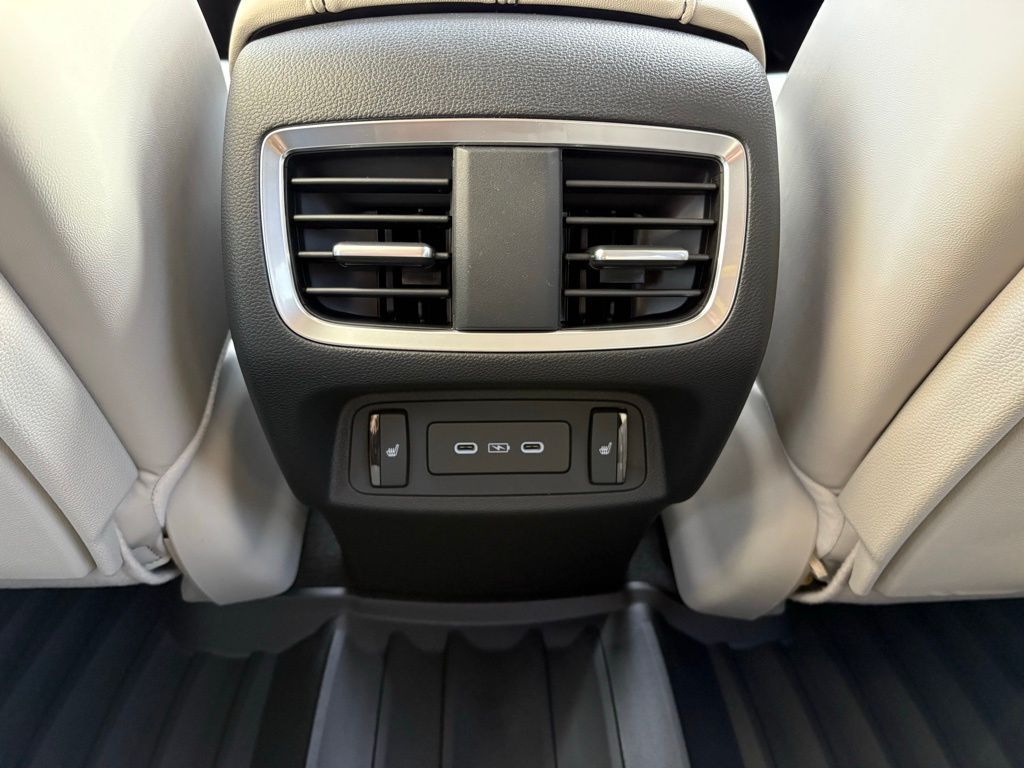 2026 Acura RDX Advance Package