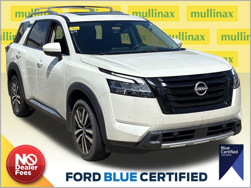 2024 Nissan Pathfinder Platinum