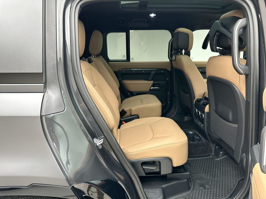 Thumbnail: 2026 Land Rover Defender - 19