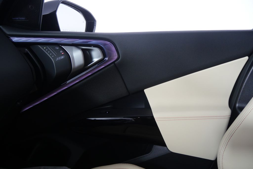 Thumbnail: 2026 BMW X3 - 24