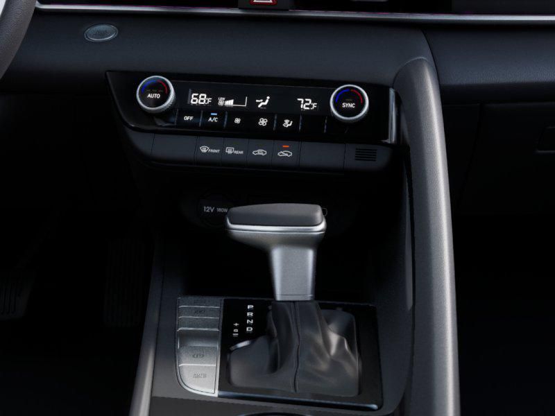 Thumbnail: 2025 Hyundai Elantra - 16