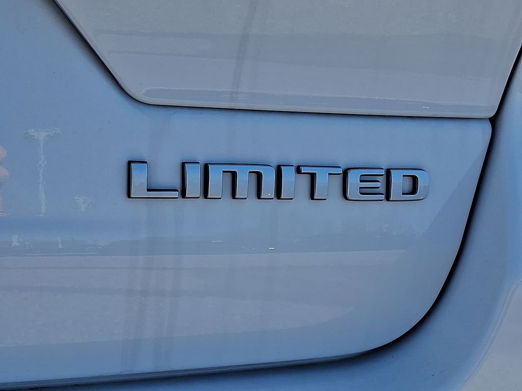 2026 Jeep Grand Cherokee — photo 19